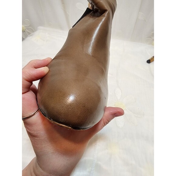 VINCE CAMUTO 6.5M BROWN BOOTIES TAUPE VO ARIANAH SNAKE SKIN NEUTRAL STILETTOTAN - Picture 10 of 16